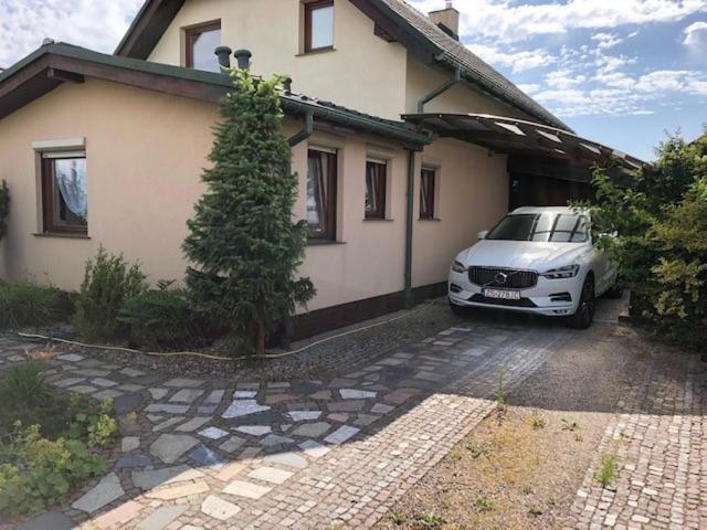 Dom Caloroczny Sarbinowo Villa Exterior photo